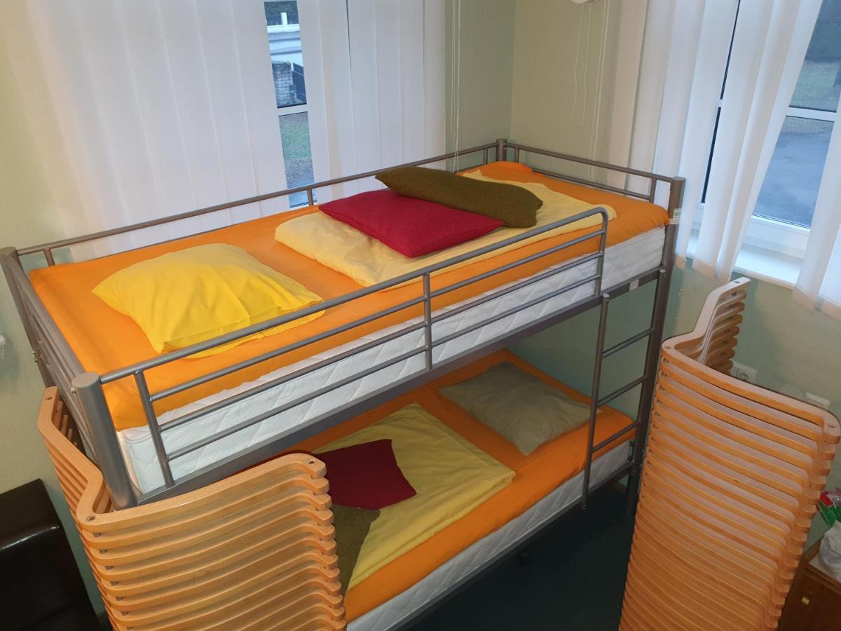 Freedom65 Hostel And Caravan Tallinn Exterior photo