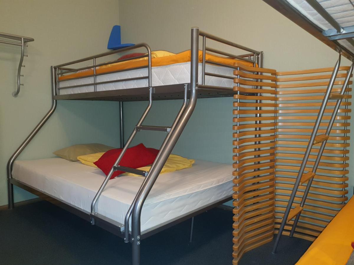 Freedom65 Hostel And Caravan Tallinn Exterior photo